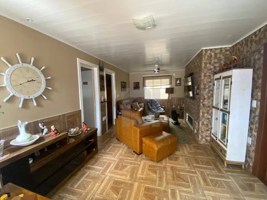 Casa com 3 quartos à venda, 360m2 em Portao - RS - imagem 9 Foto 9 de Casa com 3 quartos à venda, 360m2 em Portao - RS