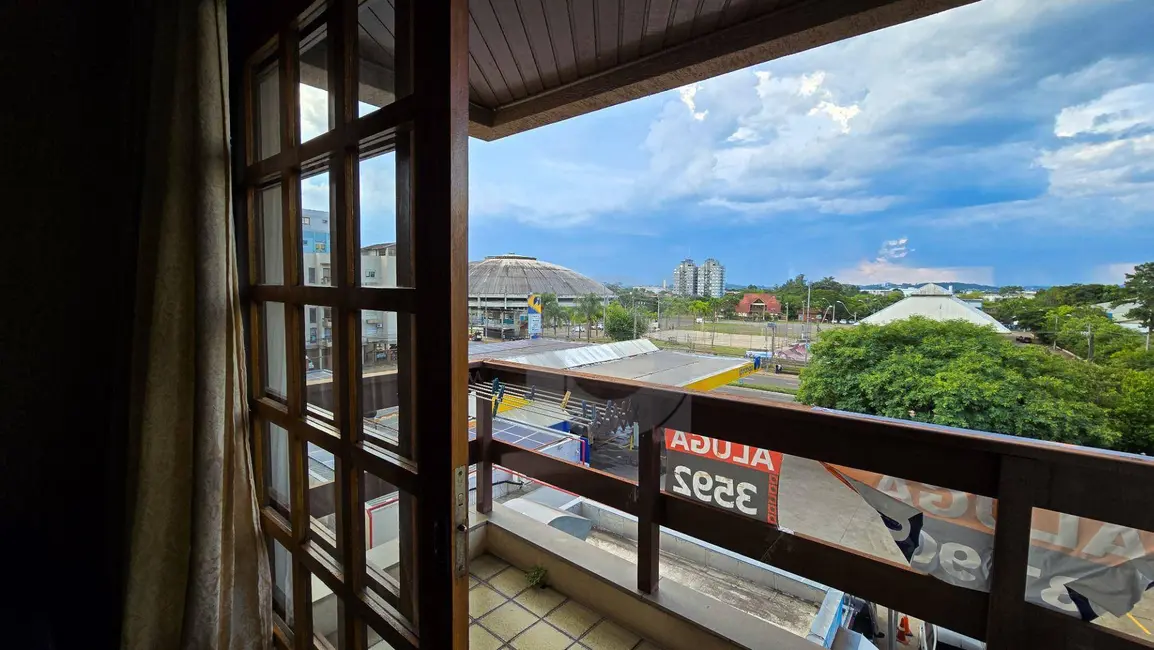 Apartamento com 2 quartos para alugar, 120m2 em Centro, Sao Leopoldo - RS - imagem 6 Foto 6 de Apartamento com 2 quartos para alugar, 120m2 em Centro, Sao Leopoldo - RS