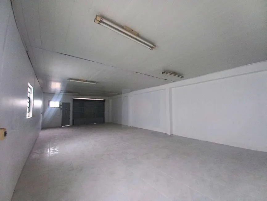 Loja para alugar, 250m2 em Centro, Sao Leopoldo - RS - imagem 5 Foto 5 de Loja para alugar, 250m2 em Centro, Sao Leopoldo - RS