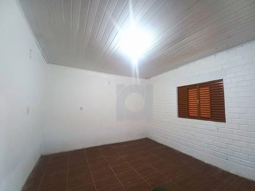 Foto 9 de Casa com 3 quartos para alugar, 150m2 em Centro, Sao Leopoldo - RS