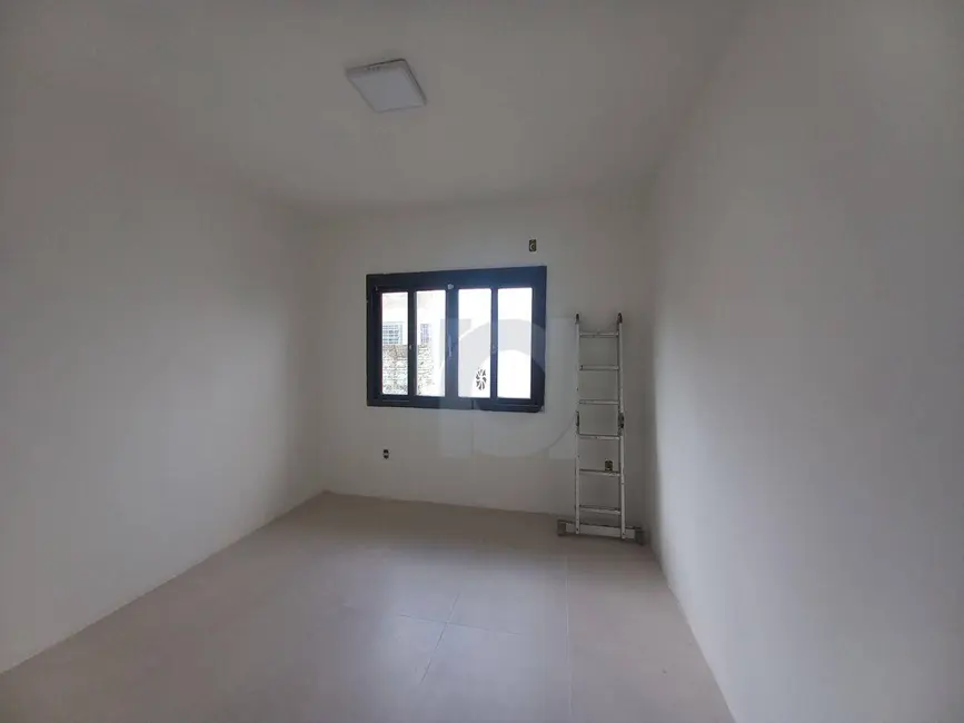 Foto 9 de Casa com 4 quartos para alugar, 300m2 em Pinheiro, Sao Leopoldo - RS