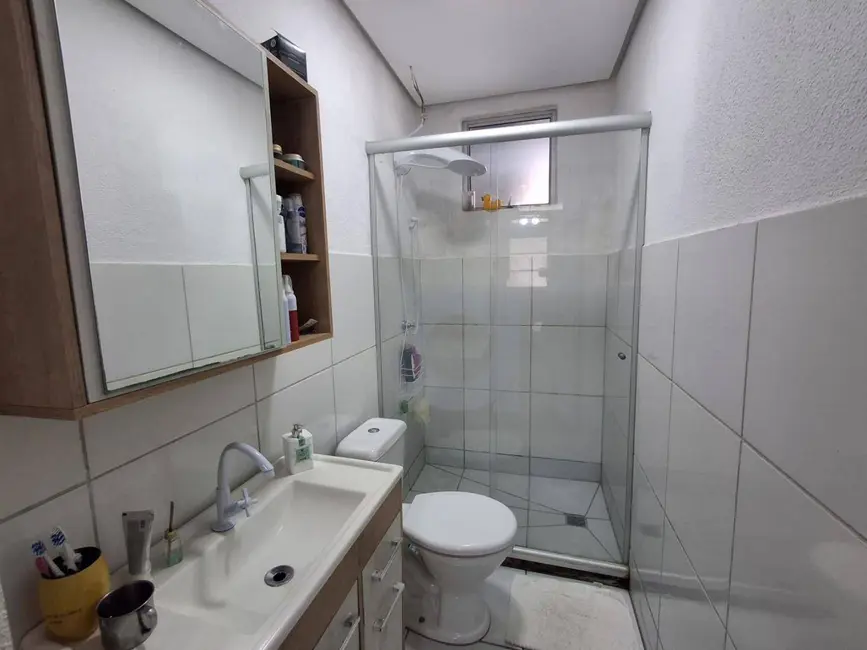 Foto 3 de Casa com 2 quartos para alugar, 91m2 em Sao Leopoldo - RS