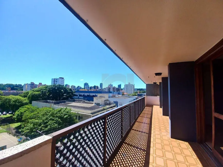 Apartamento com 3 quartos para alugar, 215m2 em Centro, Sao Leopoldo - RS - imagem 5 Foto 5 de Apartamento com 3 quartos para alugar, 215m2 em Centro, Sao Leopoldo - RS