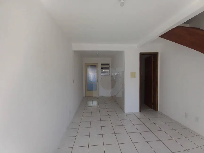 Foto 2 de Casa de Condomínio com 2 quartos à venda e para alugar, 45m2 em Vicentina, Sao Leopoldo - RS