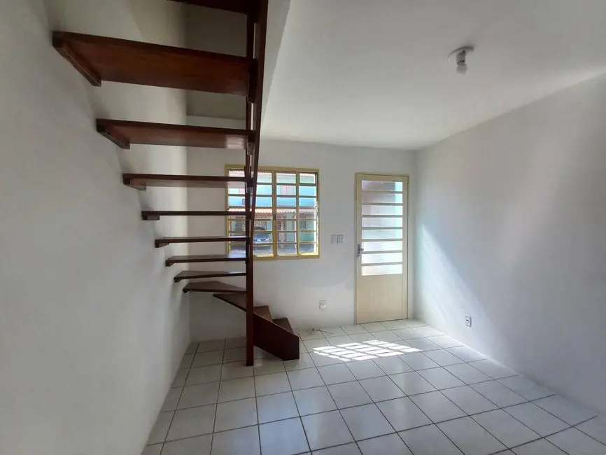 Foto 8 de Casa de Condomínio com 2 quartos à venda e para alugar, 45m2 em Vicentina, Sao Leopoldo - RS