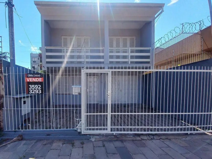 Foto 1 de Casa com 3 quartos à venda, 132m2 em Centro, Sao Leopoldo - RS