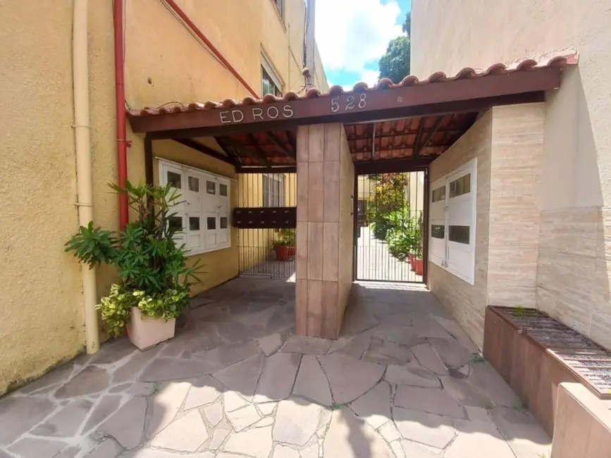 Foto 1 de Apartamento com 2 quartos para alugar, 90m2 em Centro, Sao Leopoldo - RS