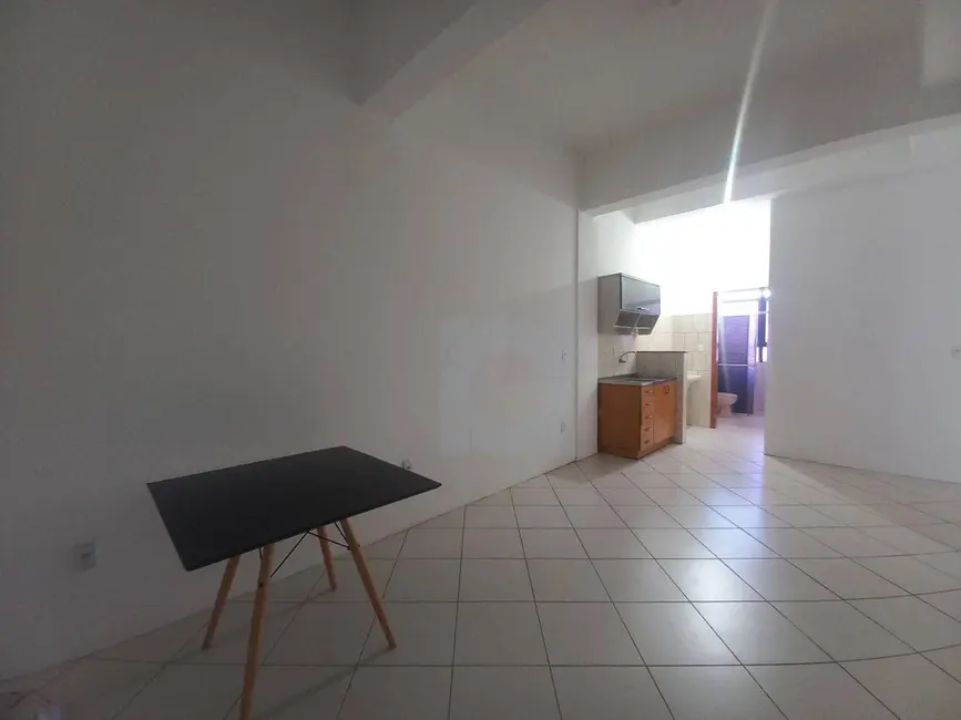 Foto 1 de Apartamento com 1 quarto para alugar, 60m2 em Cristo Rei, Sao Leopoldo - RS