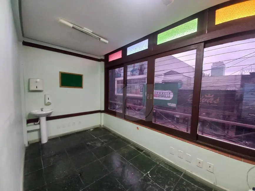 Sala Comercial para alugar, 110m2 em Centro, Sao Leopoldo - RS - imagem 7 Foto 7 de Sala Comercial para alugar, 110m2 em Centro, Sao Leopoldo - RS