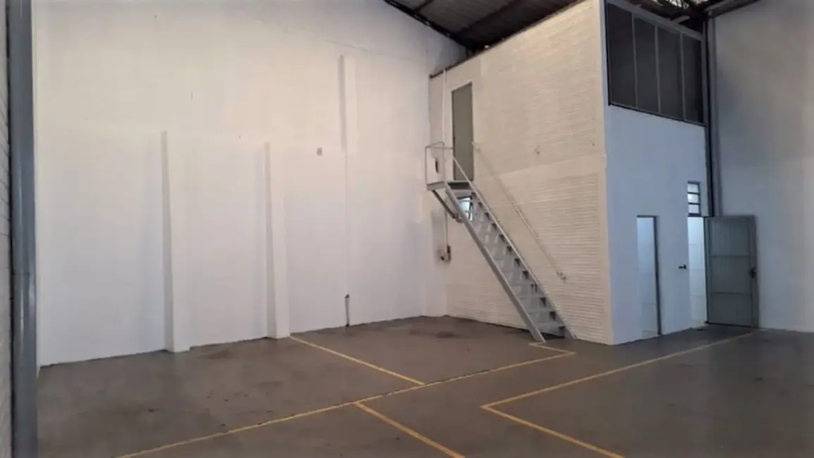 Foto 4 de Armazém / Galpão para alugar, 400m2 em Pinheiro, Sao Leopoldo - RS