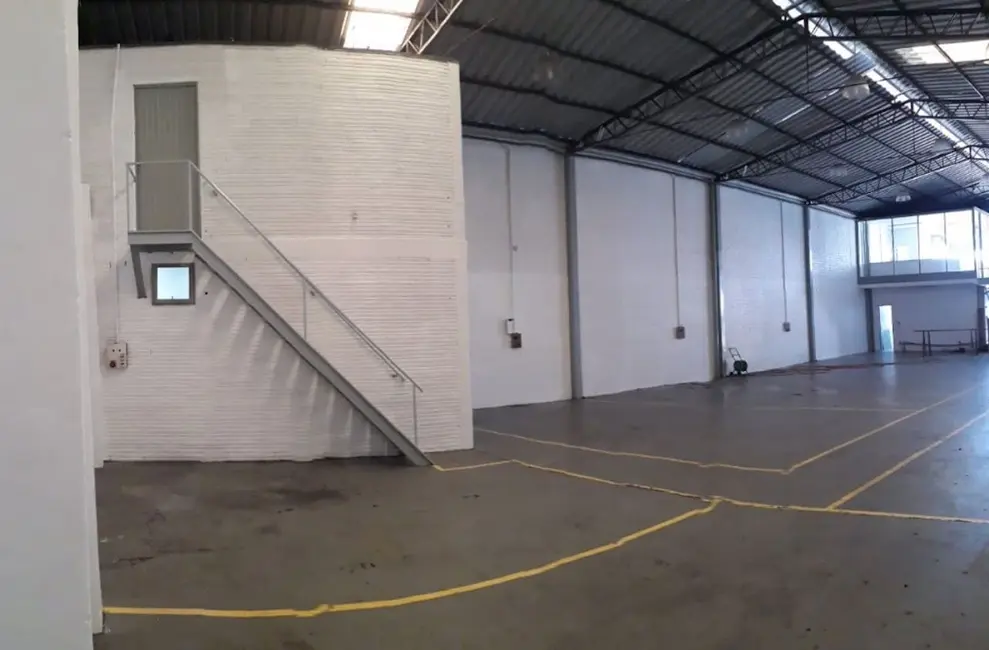 Foto 5 de Armazém / Galpão para alugar, 400m2 em Pinheiro, Sao Leopoldo - RS