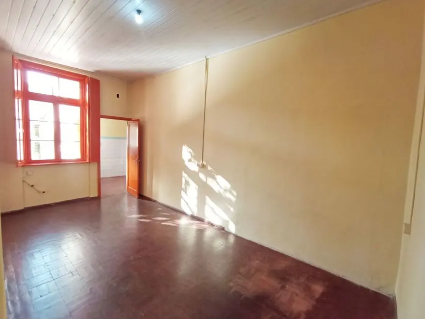 Casa para alugar, 150m2 em Centro, Sao Leopoldo - RS - imagem 7 Foto 7 de Casa para alugar, 150m2 em Centro, Sao Leopoldo - RS