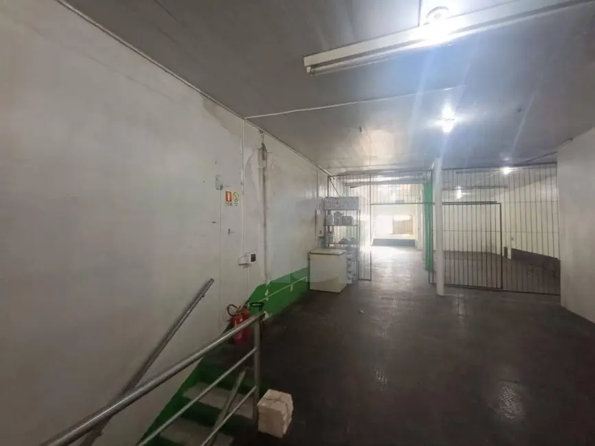 Sala Comercial para alugar, 150m2 em Centro, Sao Leopoldo - RS - imagem 7 Foto 7 de Sala Comercial para alugar, 150m2 em Centro, Sao Leopoldo - RS