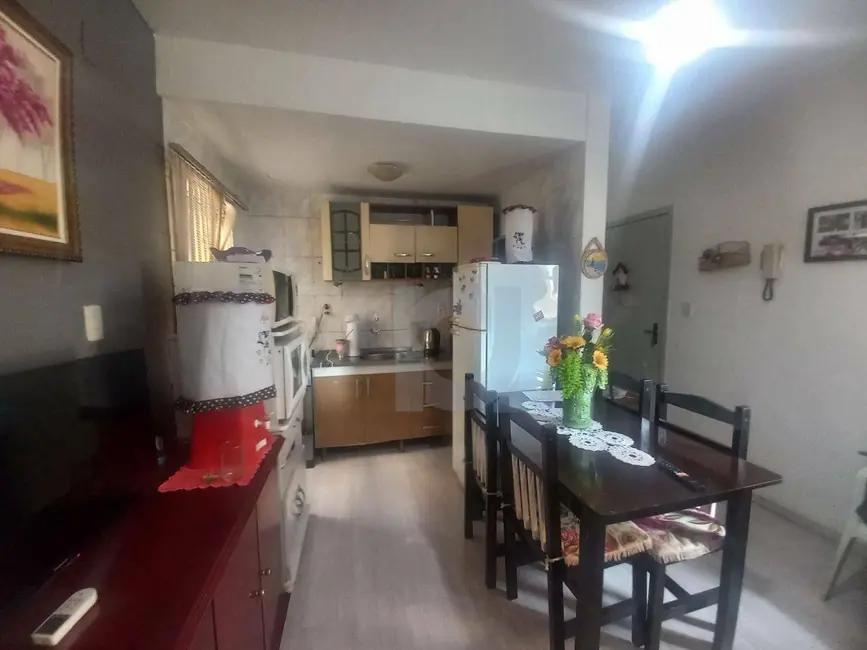 Foto 3 de Kitnet com 1 quarto à venda, 35m2 em Centro, Sao Leopoldo - RS