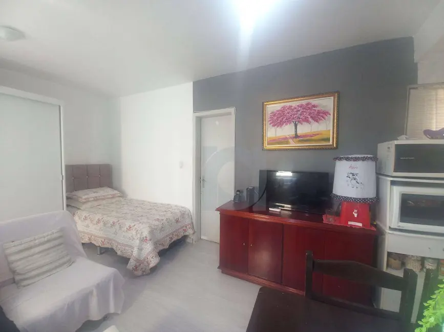 Foto 1 de Kitnet com 1 quarto à venda, 35m2 em Centro, Sao Leopoldo - RS