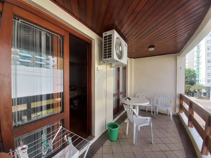 Apartamento com 3 quartos à venda e para alugar, 170m2 em Centro, Sao Leopoldo - RS - imagem 7 Foto 7 de Apartamento com 3 quartos à venda e para alugar, 170m2 em Centro, Sao Leopoldo - RS