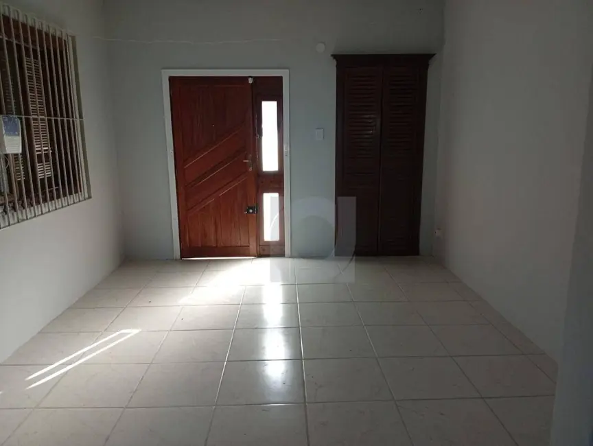 Casa com 3 quartos à venda e para alugar, 336m2 em Centro, Sao Leopoldo - RS - imagem 3 Foto 3 de Casa com 3 quartos à venda e para alugar, 336m2 em Centro, Sao Leopoldo - RS