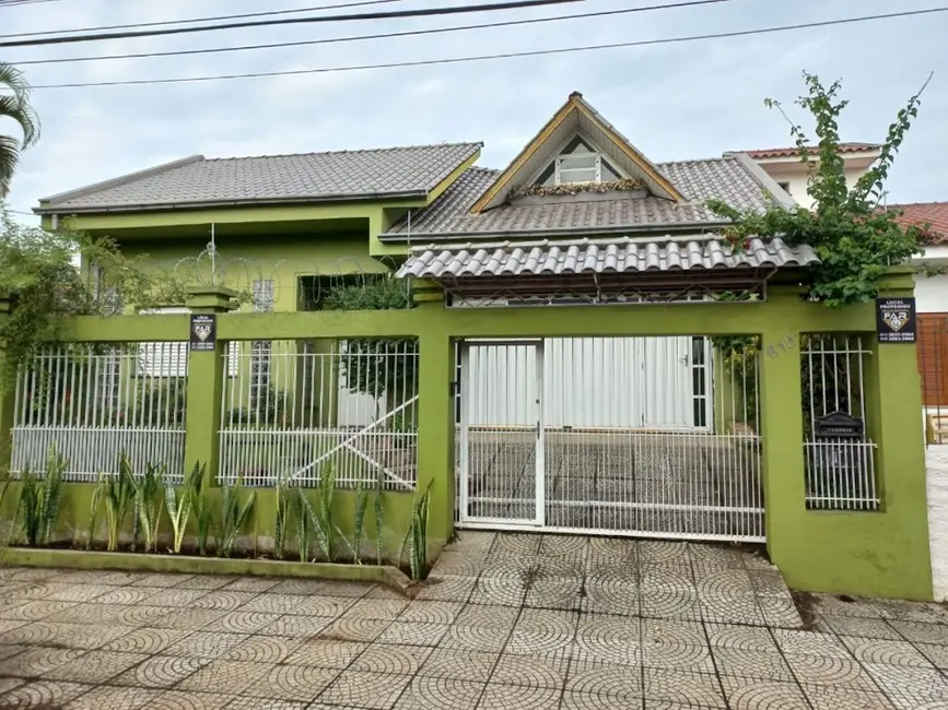 Foto 1 de Casa com 6 quartos à venda, 420m2 em Jardim América, Sao Leopoldo - RS