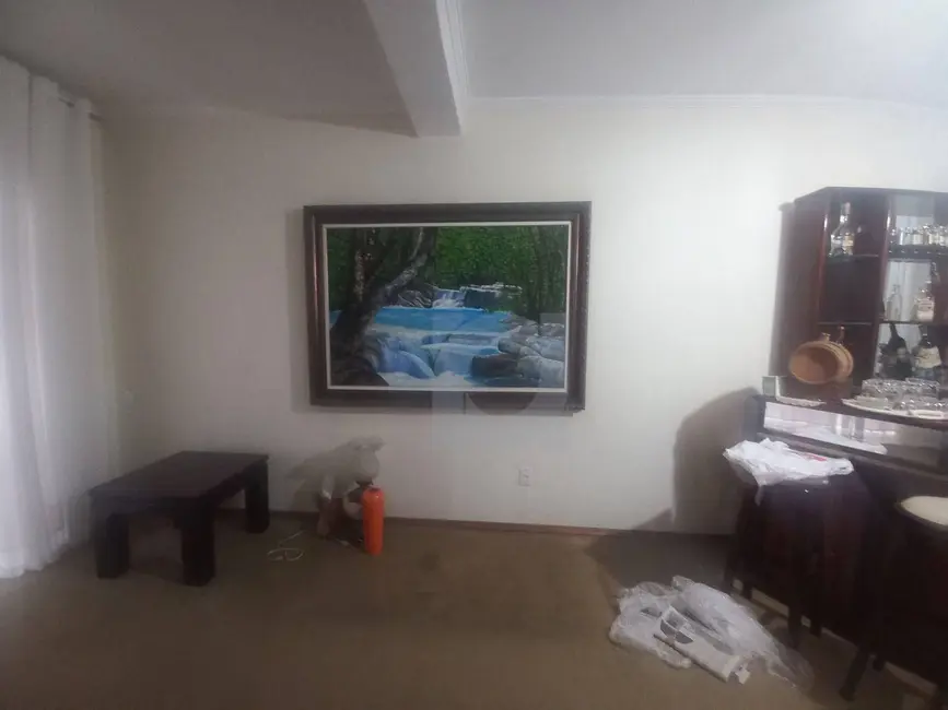 Foto 3 de Casa com 3 quartos para alugar, 200m2 em Centro, Sao Leopoldo - RS