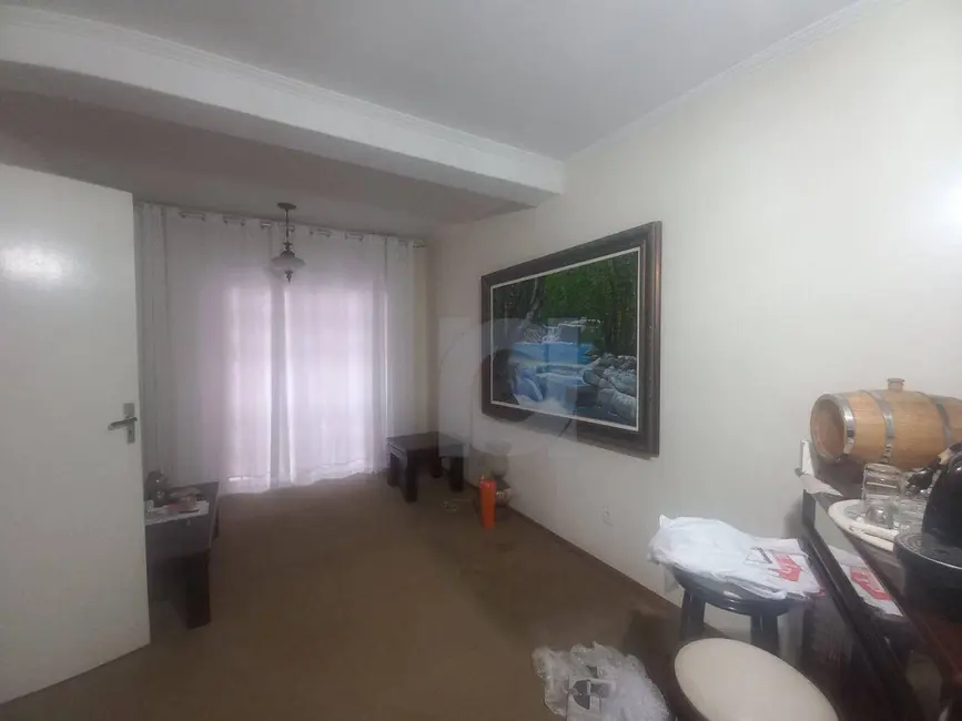 Foto 2 de Casa com 3 quartos para alugar, 200m2 em Centro, Sao Leopoldo - RS