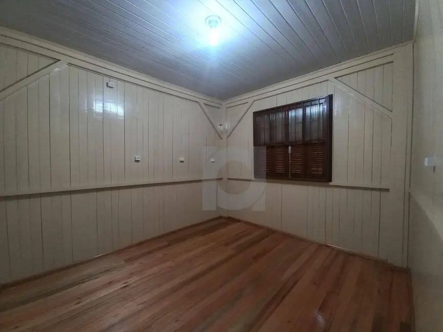 Foto 5 de Casa com 2 quartos para alugar, 75m2 em Jardim América, Sao Leopoldo - RS