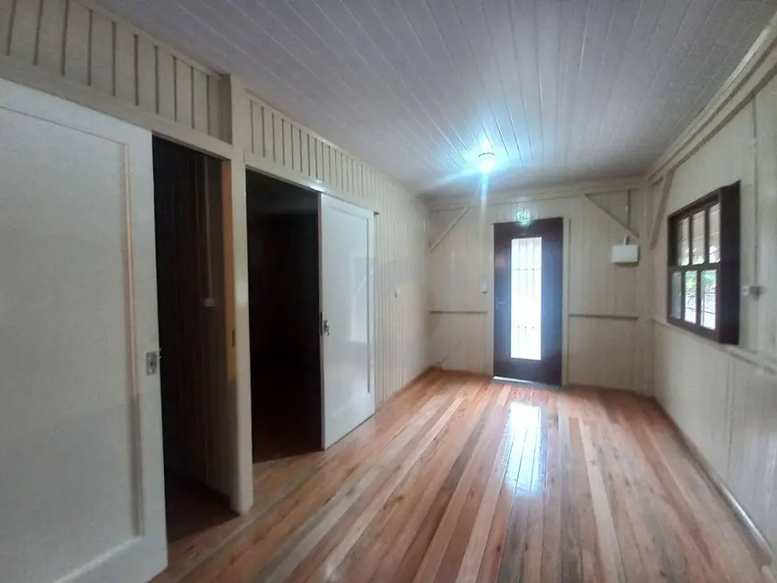 Foto 3 de Casa com 2 quartos para alugar, 75m2 em Jardim América, Sao Leopoldo - RS