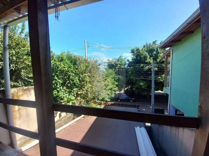 Casa com 2 quartos para alugar, 200m2 em Campestre, Sao Leopoldo - RS - imagem 2 Foto 2 de Casa com 2 quartos para alugar, 200m2 em Campestre, Sao Leopoldo - RS
