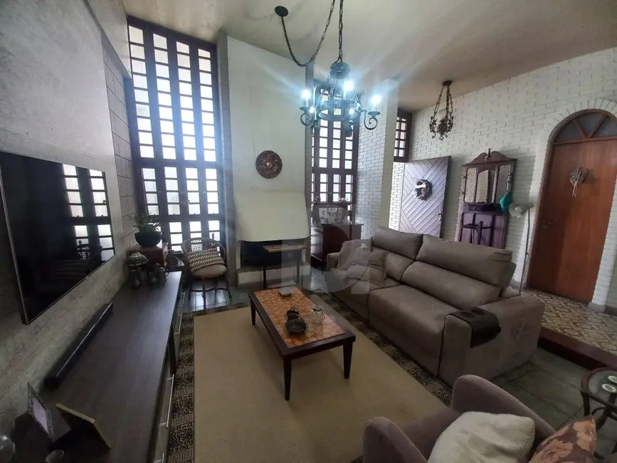 Foto 3 de Casa com 4 quartos à venda e para alugar, 336m2 em Centro, Sao Leopoldo - RS