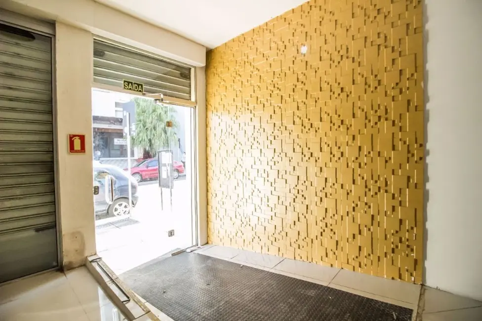 Foto 2 de Loja para alugar, 126m2 em Centro, Sao Leopoldo - RS