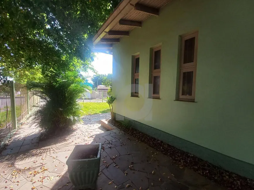 Casa com 4 quartos para alugar, 848m2 em São João Batista, Sao Leopoldo - RS - imagem 4 Foto 4 de Casa com 4 quartos para alugar, 848m2 em São João Batista, Sao Leopoldo - RS