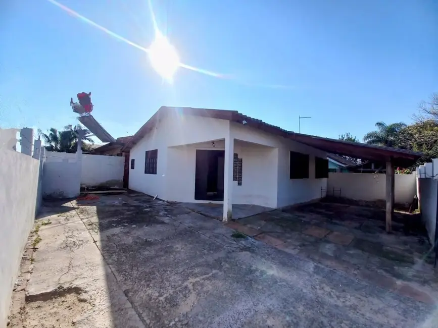 Foto 9 de Casa com 2 quartos para alugar, 450m2 em Feitoria, Sao Leopoldo - RS