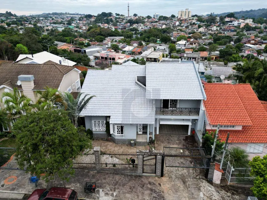 Foto 1 de Casa com 4 quartos à venda, 405m2 em Jardim América, Sao Leopoldo - RS