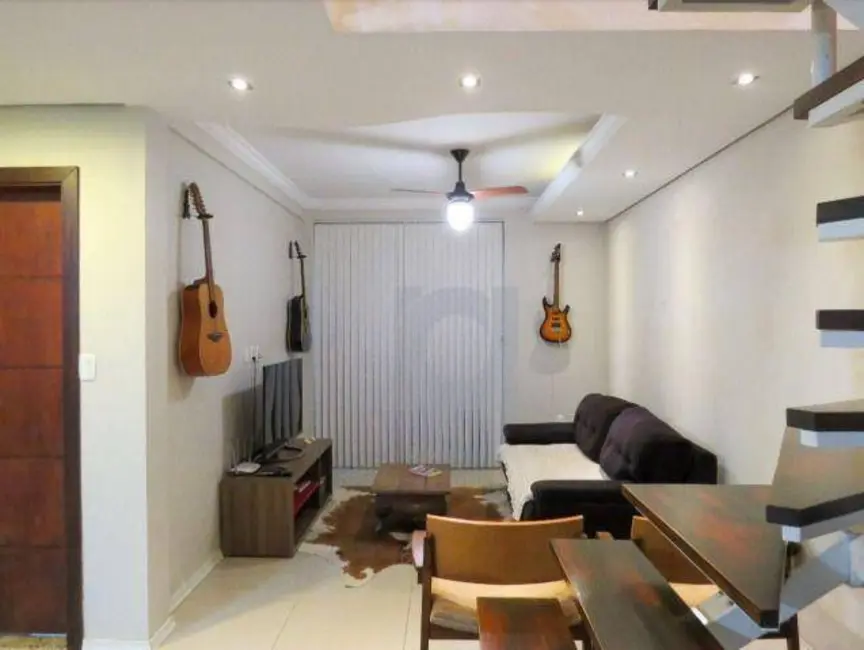 Casa com 3 quartos à venda, 360m2 em Centro, Portao - RS - imagem 7 Foto 7 de Casa com 3 quartos à venda, 360m2 em Centro, Portao - RS