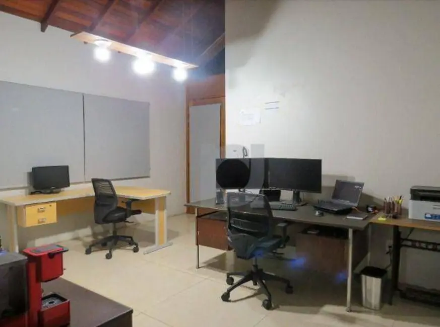 Casa com 3 quartos à venda, 360m2 em Centro, Portao - RS - imagem 9 Foto 9 de Casa com 3 quartos à venda, 360m2 em Centro, Portao - RS