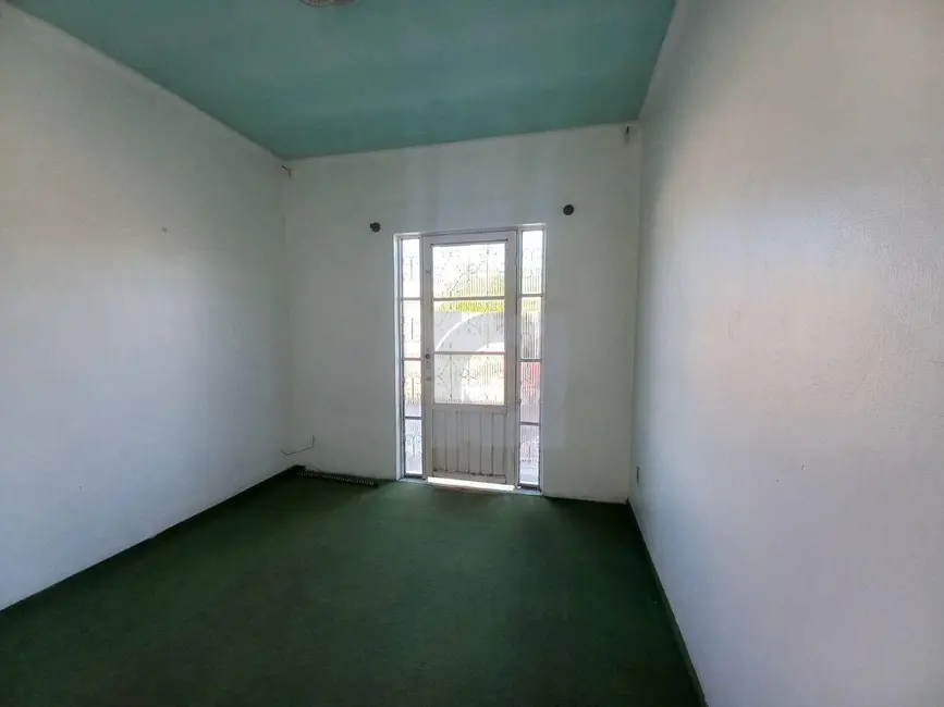 Foto 2 de Casa com 1 quarto para alugar, 50m2 em Cristo Rei, Sao Leopoldo - RS