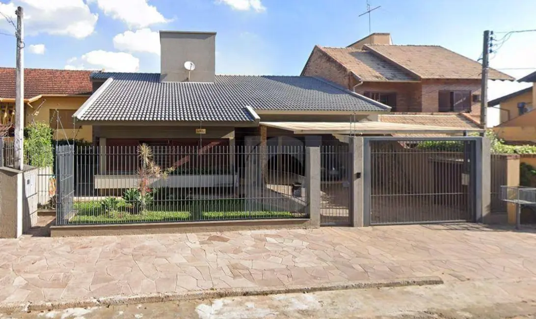Foto 1 de Casa com 3 quartos à venda e para alugar, 500m2 em Morro do Espelho, Sao Leopoldo - RS