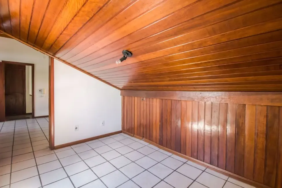 Foto 5 de Kitnet com 1 quarto para alugar, 37m2 em Rio Branco, Sao Leopoldo - RS