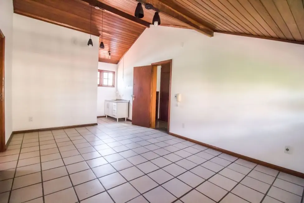 Foto 7 de Kitnet com 1 quarto para alugar, 37m2 em Rio Branco, Sao Leopoldo - RS