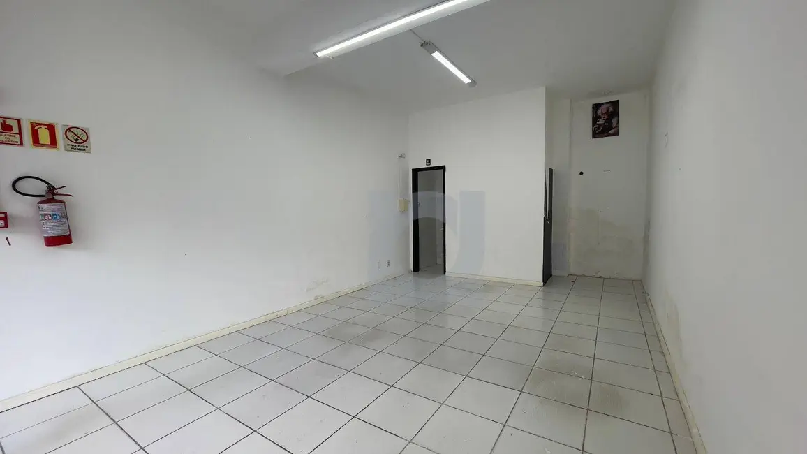 Loja para alugar, 35m2 em Centro, Sao Leopoldo - RS - imagem 5 Foto 5 de Loja para alugar, 35m2 em Centro, Sao Leopoldo - RS