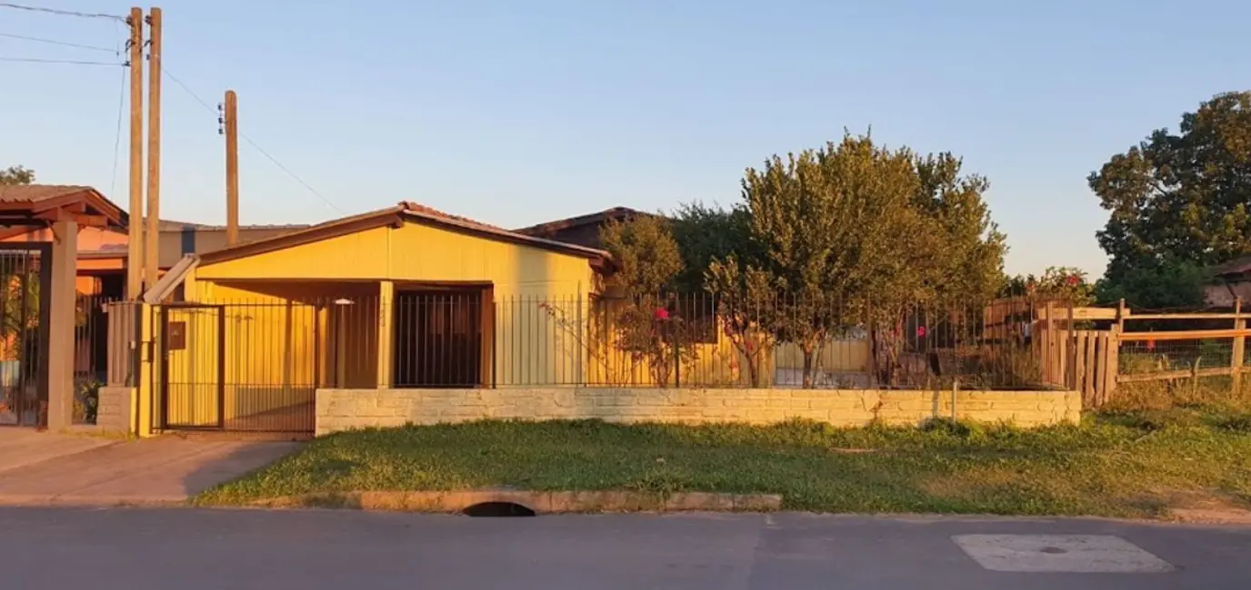 Foto 2 de Casa com 2 quartos para alugar, 95m2 em Portao - RS