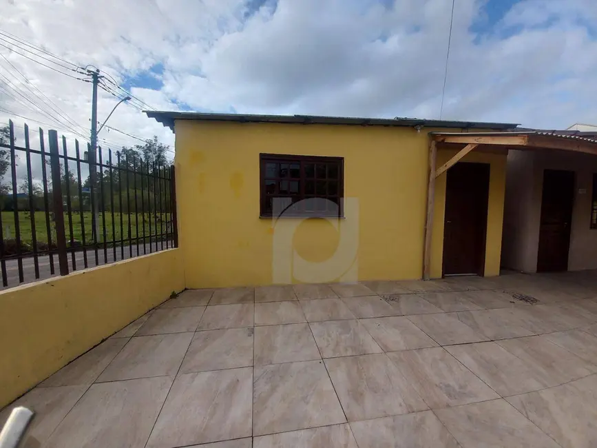 Foto 3 de Casa com 3 quartos para alugar, 105m2 em Arroio da Manteiga, Sao Leopoldo - RS