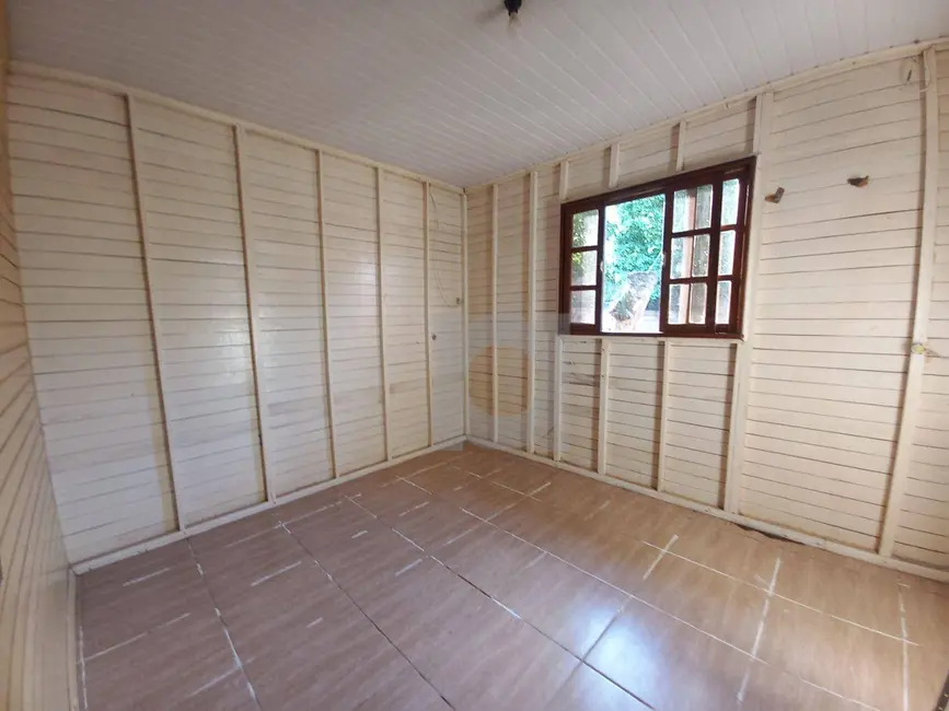 Foto 6 de Casa com 2 quartos para alugar, 300m2 em Rio dos Sinos, Sao Leopoldo - RS