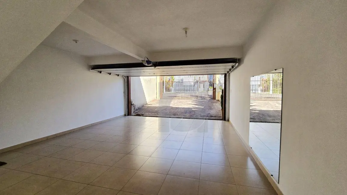 Foto 4 de Casa com 3 quartos para alugar, 416m2 em Jardim América, Sao Leopoldo - RS