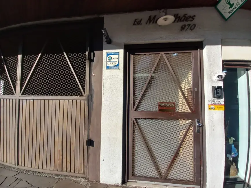 Foto 2 de Apartamento com 2 quartos para alugar, 80m2 em Centro, Sao Leopoldo - RS