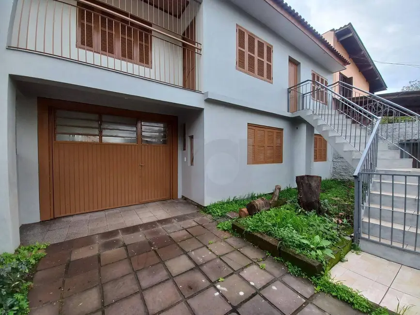 Foto 1 de Casa com 6 quartos à venda e para alugar, 260m2 em Rio dos Sinos, Sao Leopoldo - RS