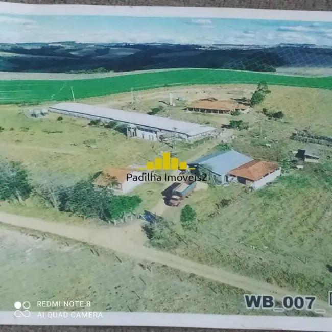 Sítio / Rancho com 3 quartos à venda em Centro, Guarei - SP - imagem 1 Foto 1 de Sítio / Rancho com 3 quartos à venda em Centro, Guarei - SP