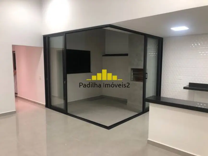 Casa de Condomínio com 3 quartos à venda, 150m2 em Horto Florestal, Sorocaba - SP - imagem 3 Foto 3 de Casa de Condomínio com 3 quartos à venda, 150m2 em Horto Florestal, Sorocaba - SP