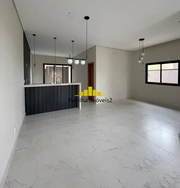 Casa de Condomínio com 3 quartos à venda, 160m2 em Cajuru do Sul, Sorocaba - SP - imagem 3 Foto 3 de Casa de Condomínio com 3 quartos à venda, 160m2 em Cajuru do Sul, Sorocaba - SP
