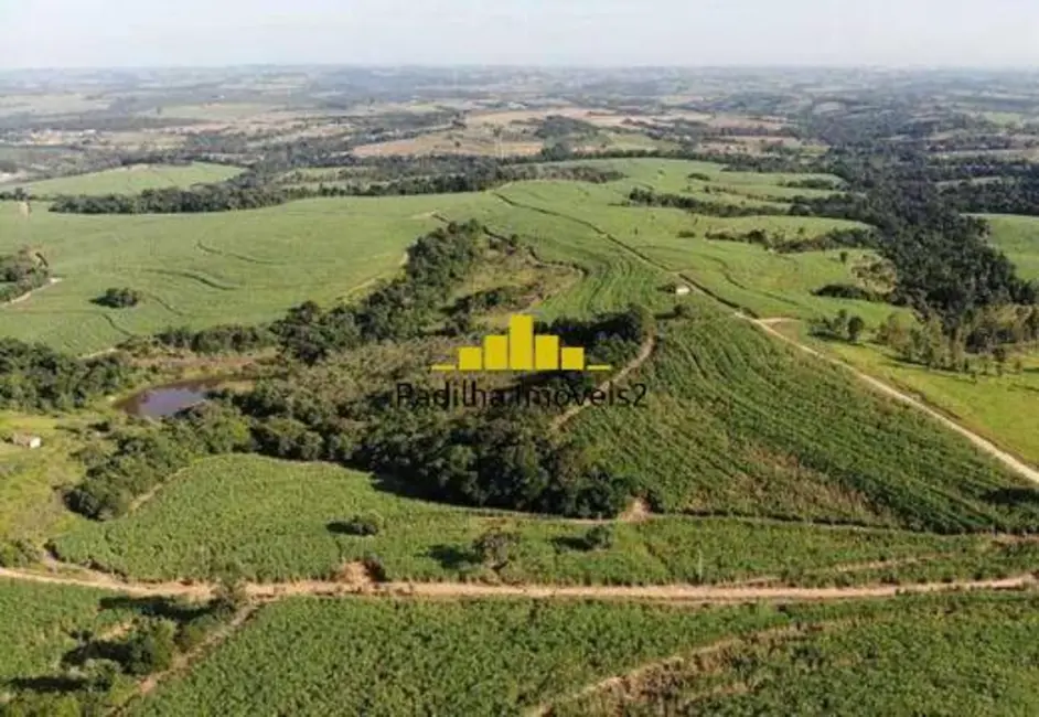 Foto 6 de Fazenda / Haras com 6 quartos à venda, 119m2 em Centro, Capela Do Alto - SP