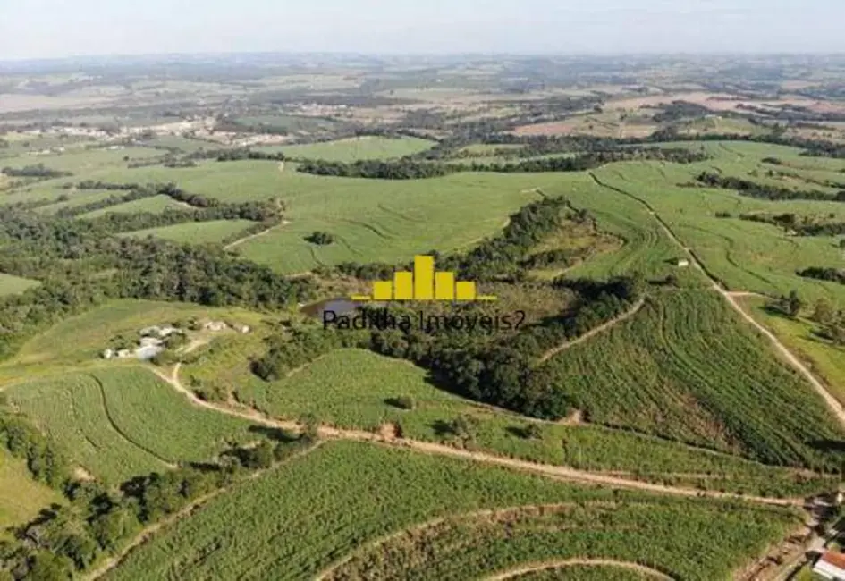 Foto 7 de Fazenda / Haras com 6 quartos à venda, 119m2 em Centro, Capela Do Alto - SP